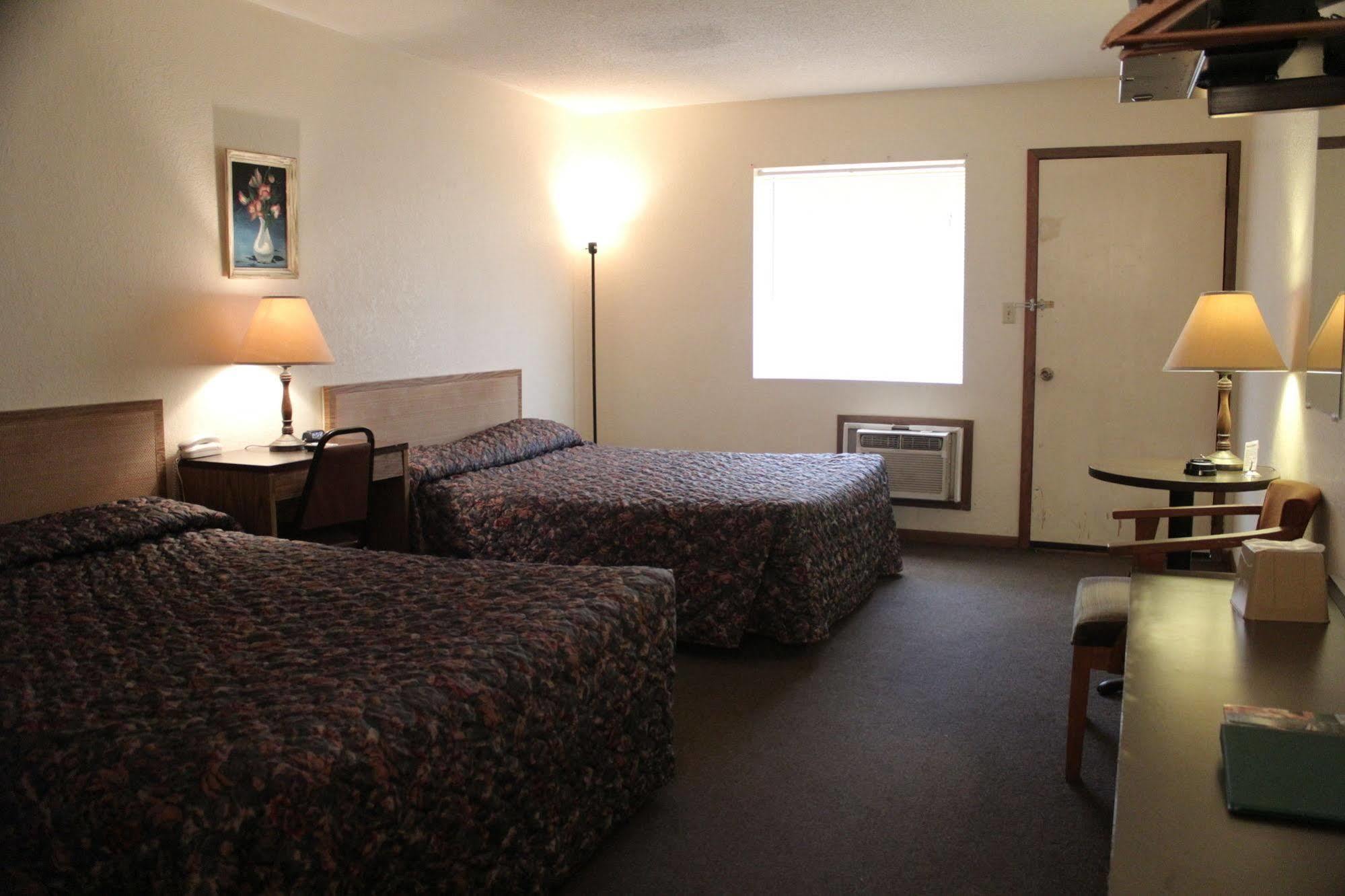 The Lake House Inn Laurie Bagian luar foto